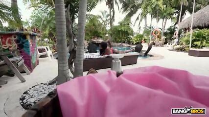 Bangbros Ebony Mystique Gets Oil Spread All Over Her Perfect Bubble Ass By Her Naughty Stepson