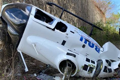 Helikopter Jatuh Di Pantai Suluban Dua Penumpang Luka Parah Balipost