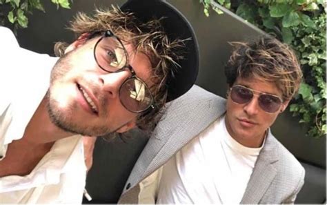 Gabriel Garko Vacanze Con Gabriele Rossi Dopo Le Nozze Misteriose