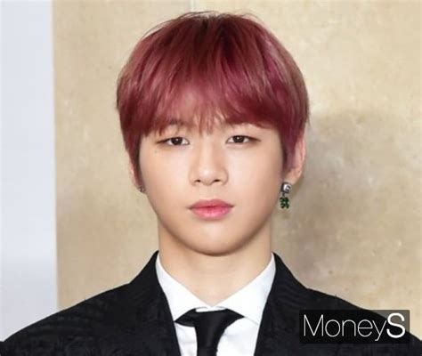 강다니엘 Vs Lm엔터테인먼트 전속계약 공방가열제3자 양도 쟁점 네이트 연예