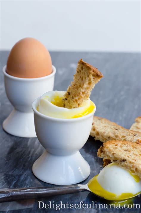 Perfect soft boiled egg - Delights Of Culinaria