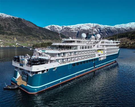 Swan Hellenic Unveils Antarctica Season Of Extraordinary