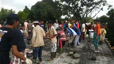 Gotong Royong Pengecoran Masjid Jamie Al Ikhlas Tahap Ke