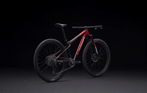 Specialized Epic World Cup Faz Um Retorno Triunfante E Elimina O Choque