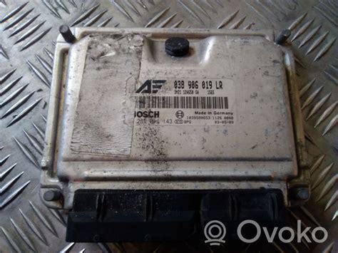 038906019 Ford Galaxy Engine Control Unit Module 11 00 RRR