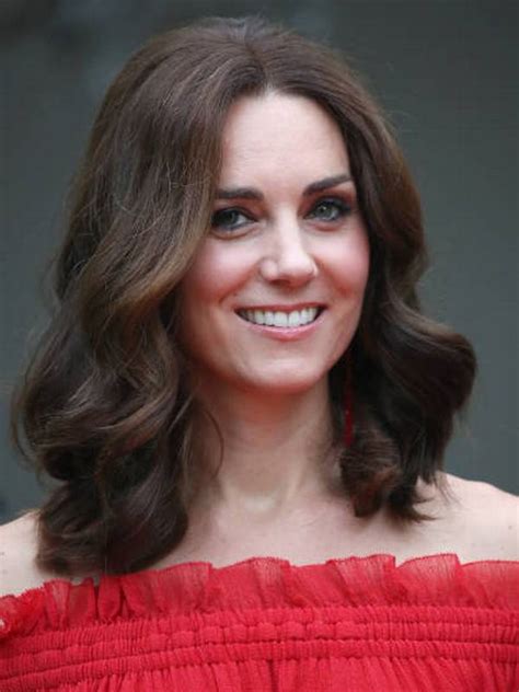 Compare Kate Middleton S Height Weight Eyes Hair Color With Other Celebs