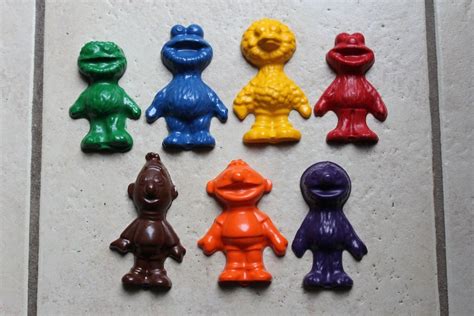 Sesame Street Crayons Set of 7