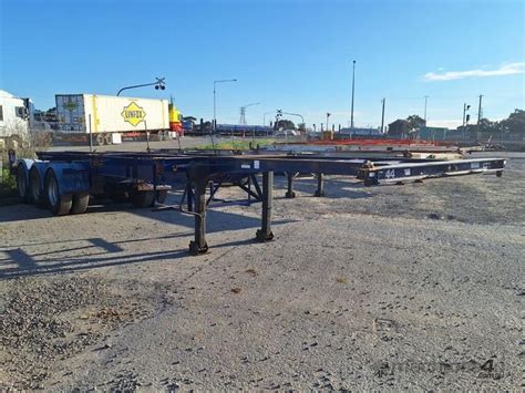 Buy Used 2002 Vawdrey VBS3 Flat Top Trailer In Listed On Machines4u