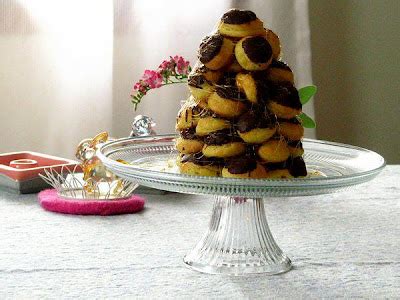 CakeWalk Croquembouche May 2010 Daring Baker Challenge