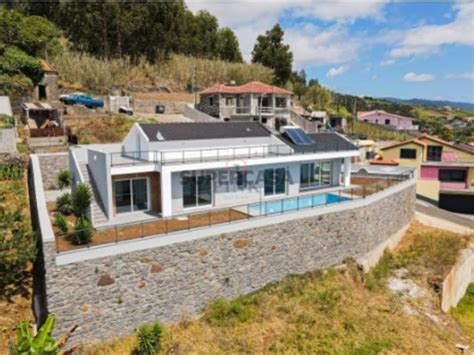 Casas à venda madeira em Ponta Do Sol Casas à venda em Ponta Do Sol