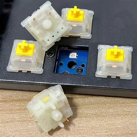 Piezas Gateron Amarillo Lechoso Pines Rgb Interruptor T Ctil