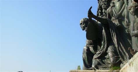 Monumento A Giuseppe Verdi Parma Italia Sygic Travel