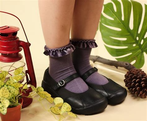 Keen Black Mary Janes Store | bellvalefarms.com