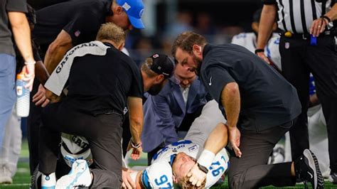 Detroit Lions fans react to Aidan Hutchinson injury