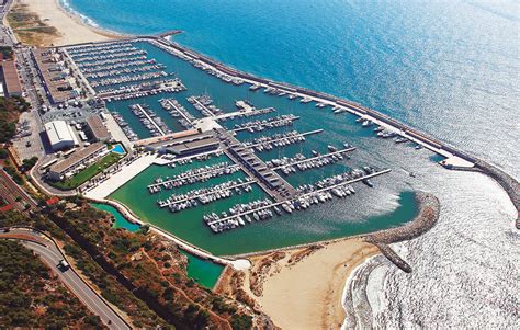 Los Puertos Deportivos De Sitges Revista De Viajes Magellan