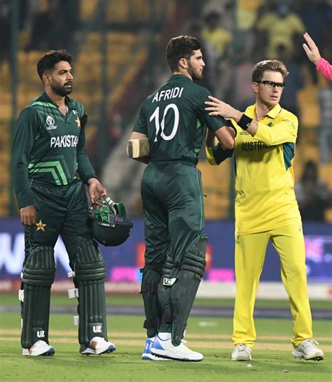 Pak Vs Aus पाकिस्तान की लगातार दूसरी हार से बाबर आजम हुए ट्रोल यूजर