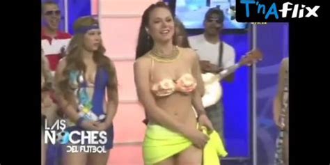 Vivian Cepeda Breasts Bikini Scene In Las Noches Del Futbol Tnaflix