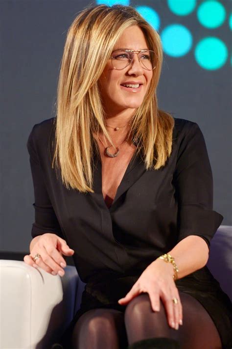 Jennifer Aniston Rocks Retro Glasses During Her Appearance at Popfest ...