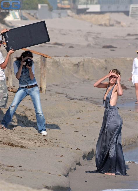 Mischa Barton Nude Pictures Onlyfans Leaks Playboy Photos Sex Scene Uncensored