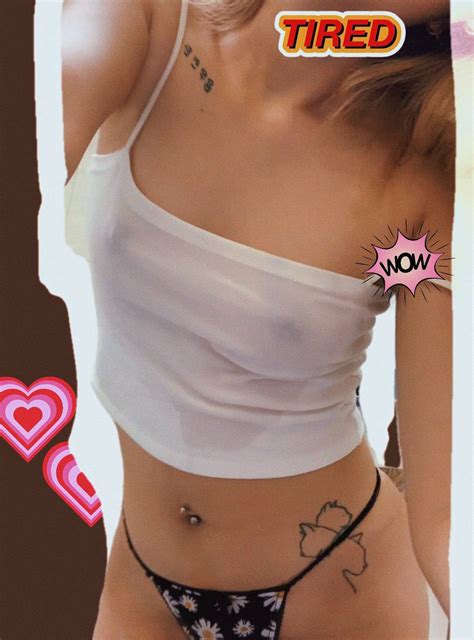 Videos sex lộ clip Thanh Nhàn ngồi trước màn ảnh livestream thủ dâm