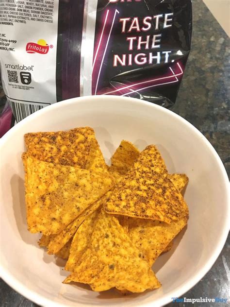 REVIEW: Doritos Late Night Loaded Taco – The Impulsive Buy