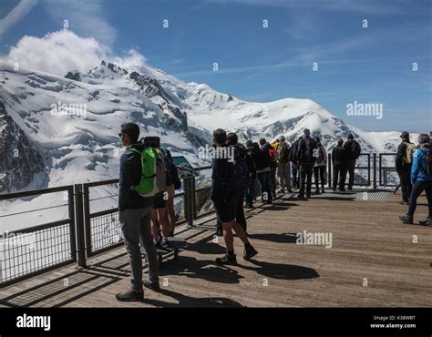 The aiguille du midi skywalk hi-res stock photography and images - Alamy