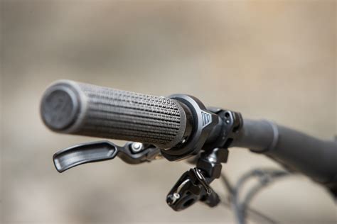 First Look The Pivot Shuttle SL Is The Lightest E MTB In Its Class