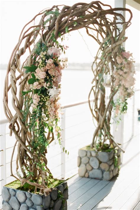 Curly Willow Branch Wedding Ceremony Arch Elizabeth Anne Designs The