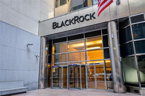 Blackrock Ordering Staff To Return To The Office Three Days Per Week