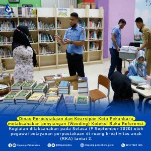 Dispusip Pekanbaru Lakukan Penyiangan Koleksi Perpustakaan Dinas