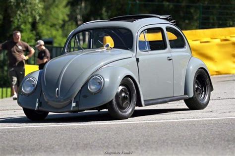 Pin By Current Slides On Kombinationskraftwagen Vw Beetle Classic