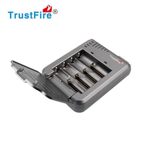 TrustFire TR 003 Charger For Battery Charger