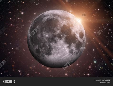 Solar System - Earths Image & Photo (Free Trial) | Bigstock