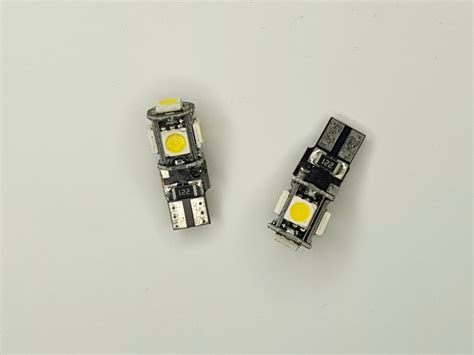 T10 5SMD 5050 White CANBUS Pair Violet Automotive