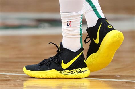 Flipboard: Kyrie Irving Spongebob Sneakers