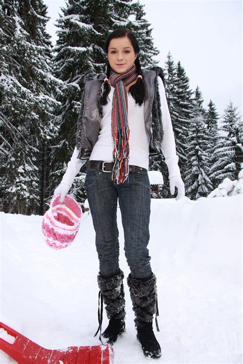 Elis Black Strips Naked And Masturbates In The Snow 137 Photos