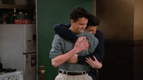 chandler and joey | Friends moments, Friends tv, Chandler bing