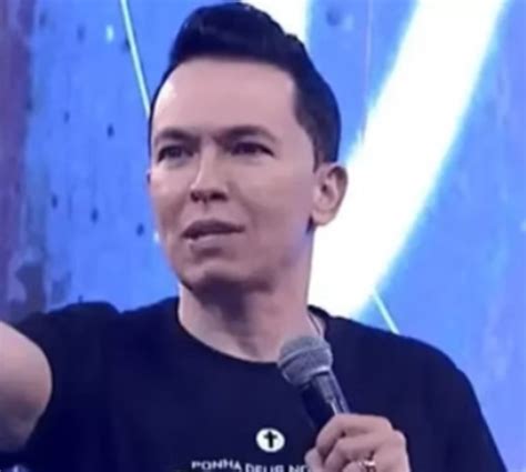 V Deo Voc Gay Vou Beijar Sua Boca Diz Pastor Lucinho Barreto Ao Filho De Anos Jornal