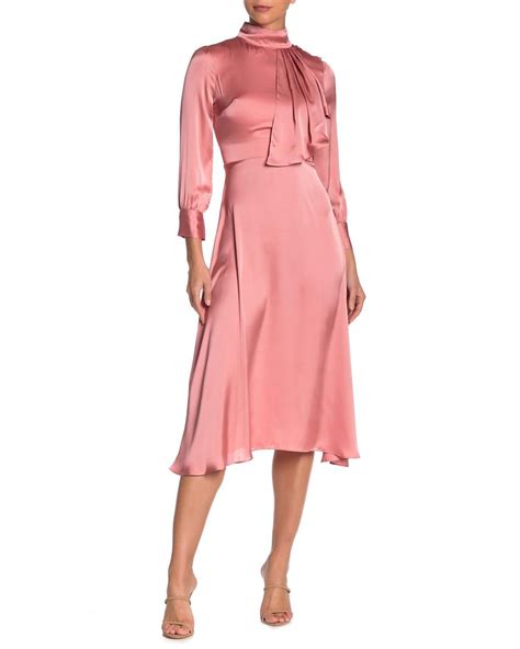 Alexia Admor Mock Neck Satin Midi Dress In Pink Lyst