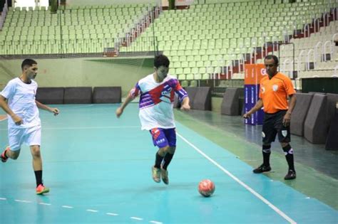 Projeto Esta O Ver O Abre Inscri Es Para Aulas De Futsal Em Maring