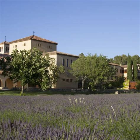 Abbaye Notre Dame De La Fidelit Jouques Provence Alpes C Te D Azur