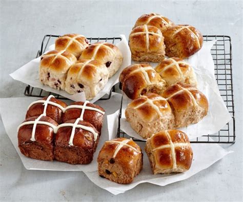 Get Easter Baking Sorted With Recipes For Five Hot Cross Bun Flavours Now To Love