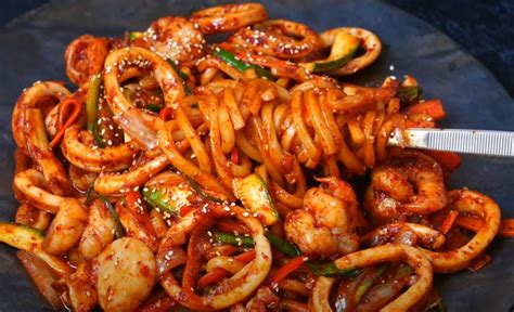 Shrimp and Squid Noodles Recipe | Recipes.net