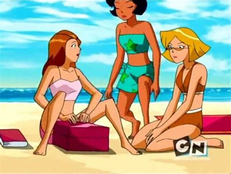 Nude Cartoons Septiembre