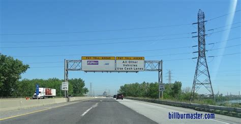 Lane Markers On Wb I 90 June 2014