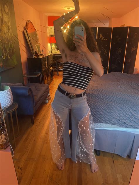 Isla Moon OnlyFans Leak! Explosive Revelation! - Truth or Fiction