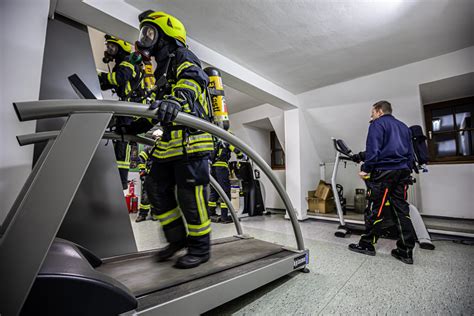 Atemschutzausbildung Freiwillige Feuerwehr Burghausen