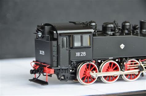 China Class XK2 #28 0-6-0T Steam Locomotive in Benxi Steel livery | Eisenbahn