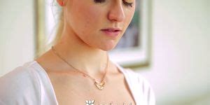 Passion HD Alli Rae Treats Her Client To A Strip Tease And Fuck Tnaflix