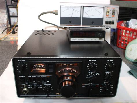 YAESU FT－221＋YC－221 144MHz オールモード(固定)｜売買されたオークション情報、yahooの商品情報をアーカイブ公開 ...